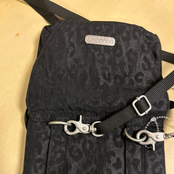 BAGGALLINI Small Bag - Picture 7 of 9